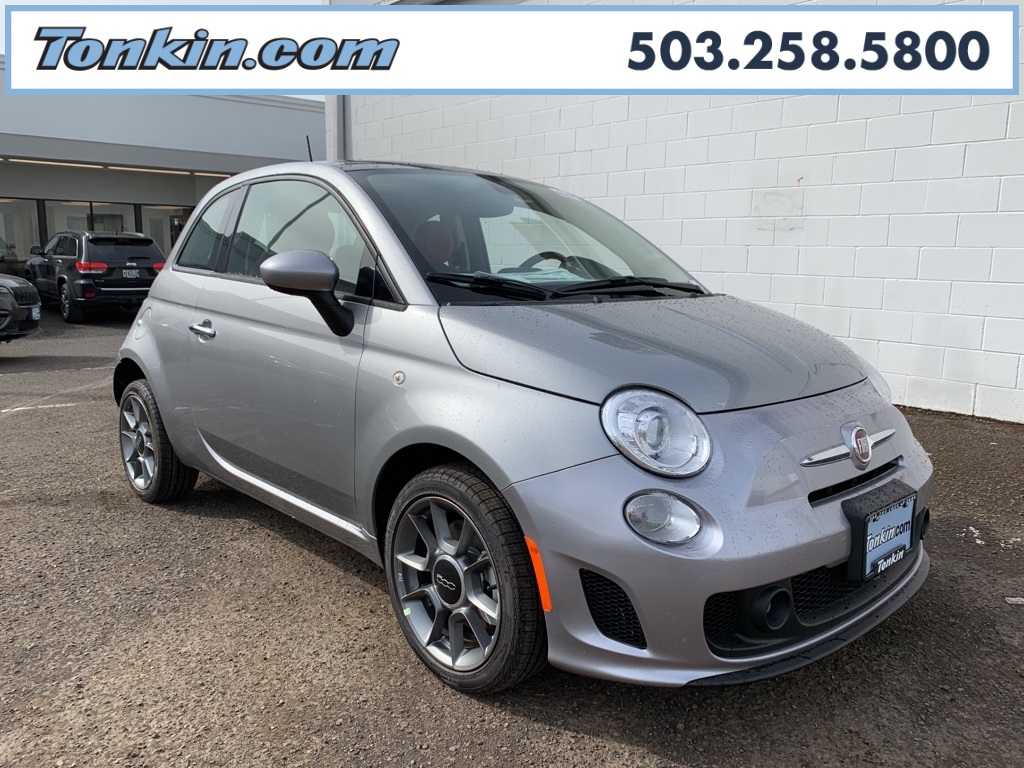 New 2019 FIAT 500 Pop Hatchback In Milwaukie #D2019006 | Ron Tonkin ...